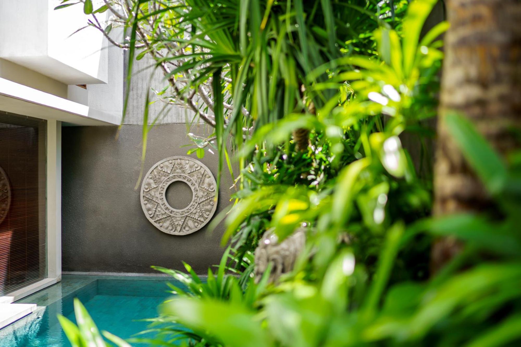 Blossom Eco Luxe Villas By Ekosistem Canggu  Exterior photo